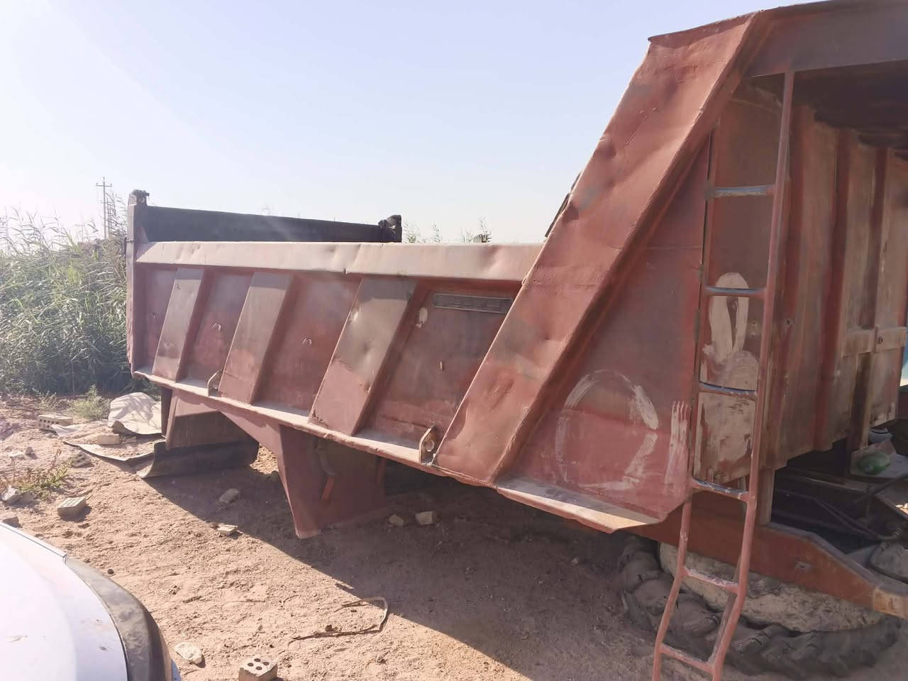 بدي للبيع مايلر بلادي مال 81 مكانه بغداد ***********
