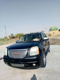 سياره يوكن دللي موديل 2009 السياره كامله كفاله عامه السعر 80 وبيه مجال...