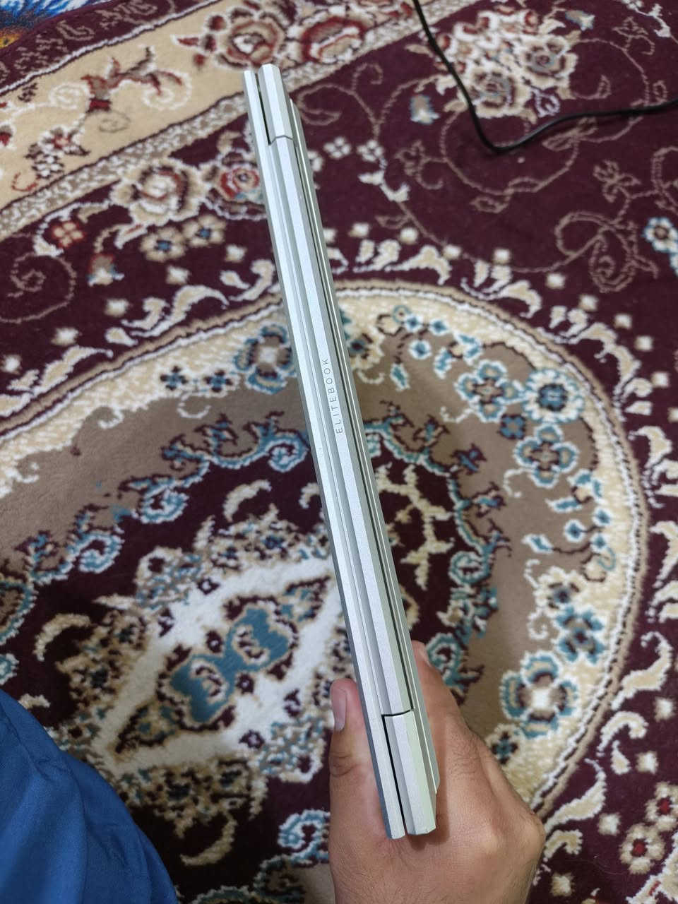 لابتوب دل مواصفاته مذكوره بلصوره سعر ٤٥٠ وبي مجال قليل الشراي ينتصل ***********
