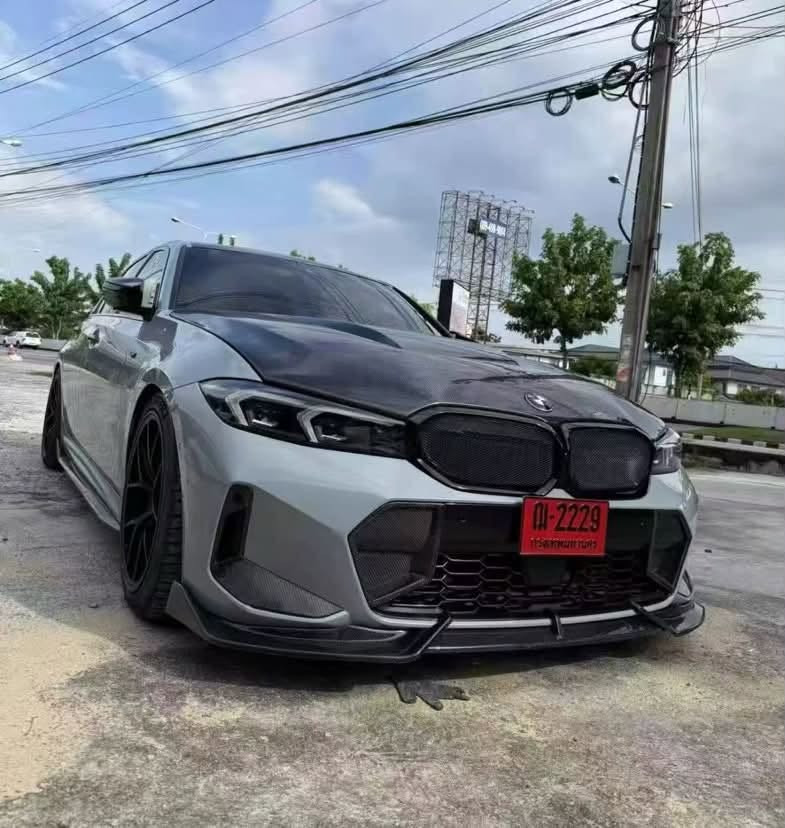 وصل جديد 🔥 لحايه  bmw 330i-340i
موديل -2019-2026
عنوان اربيل شارع -٤٠م
رقم ☎️ 📞***********
