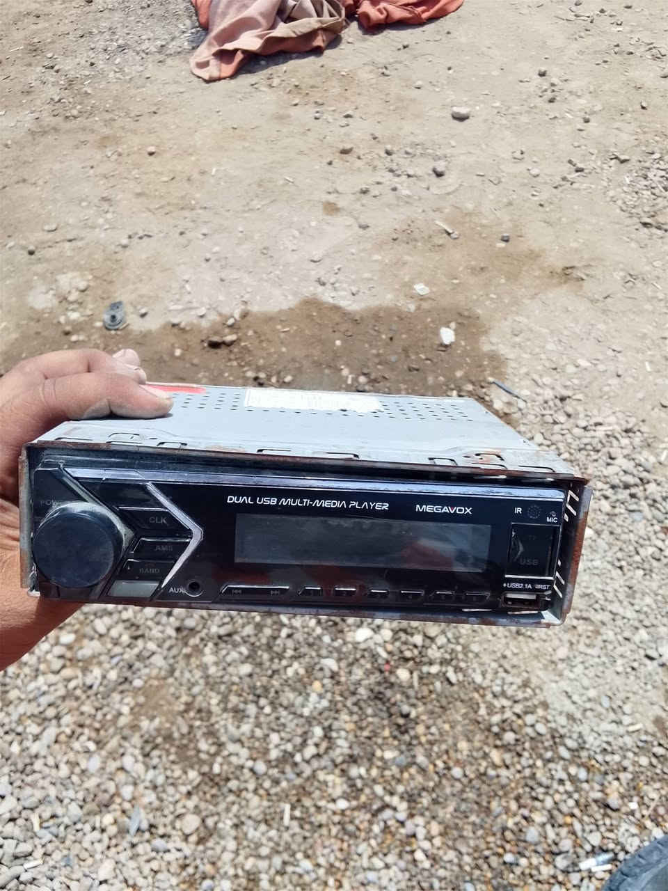 السلام عليكم إخوان، عندي وجبة غراض سايبا تفصيخ نظيفة للبيع، والأسعار مناسب
عينة (كيجات): كاملة شغالة ونظيفة 👈 (20 ألف)

راديتر: نظيفة جداً وبشرط ما بيها أي ليك 👈 (20 ألف)

درايم شفت (اثنين): نظاف 👈 (20 ألف للزوج)

عصا الإشارة بالستيرن: الطقم كامل وشغال 👈 (10 ألف)

مسجل سايبا: شغال ونظيف 👈 (10 ألف)

مراية داخلية ( ال بالنص): زغيرة وأصلية 👈 (5 آلاف)

📍 الموقع: البصرة - التنومة - الصالحية.
📞 للتواصل والاستفسار: [***********] أو راسلني خاص.
