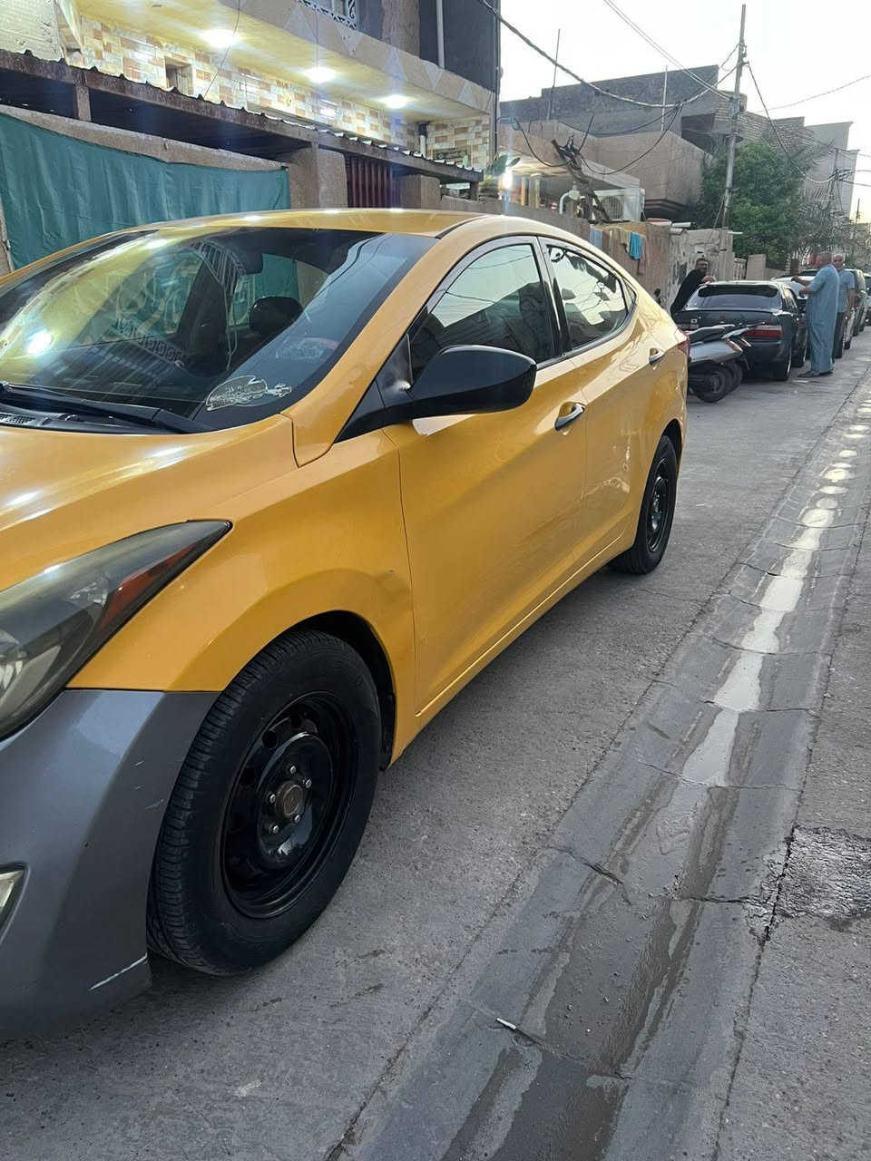النتره ١٣ أمريكي بيه جاملغ وبنيد محرك ١٨٠٠ رقم واسط سياره جاهزه وحلوه ماعايزه برغي كبل لشغل مكاني كوت سعره ٩٠ وبيه مجال قليل حك ***********
