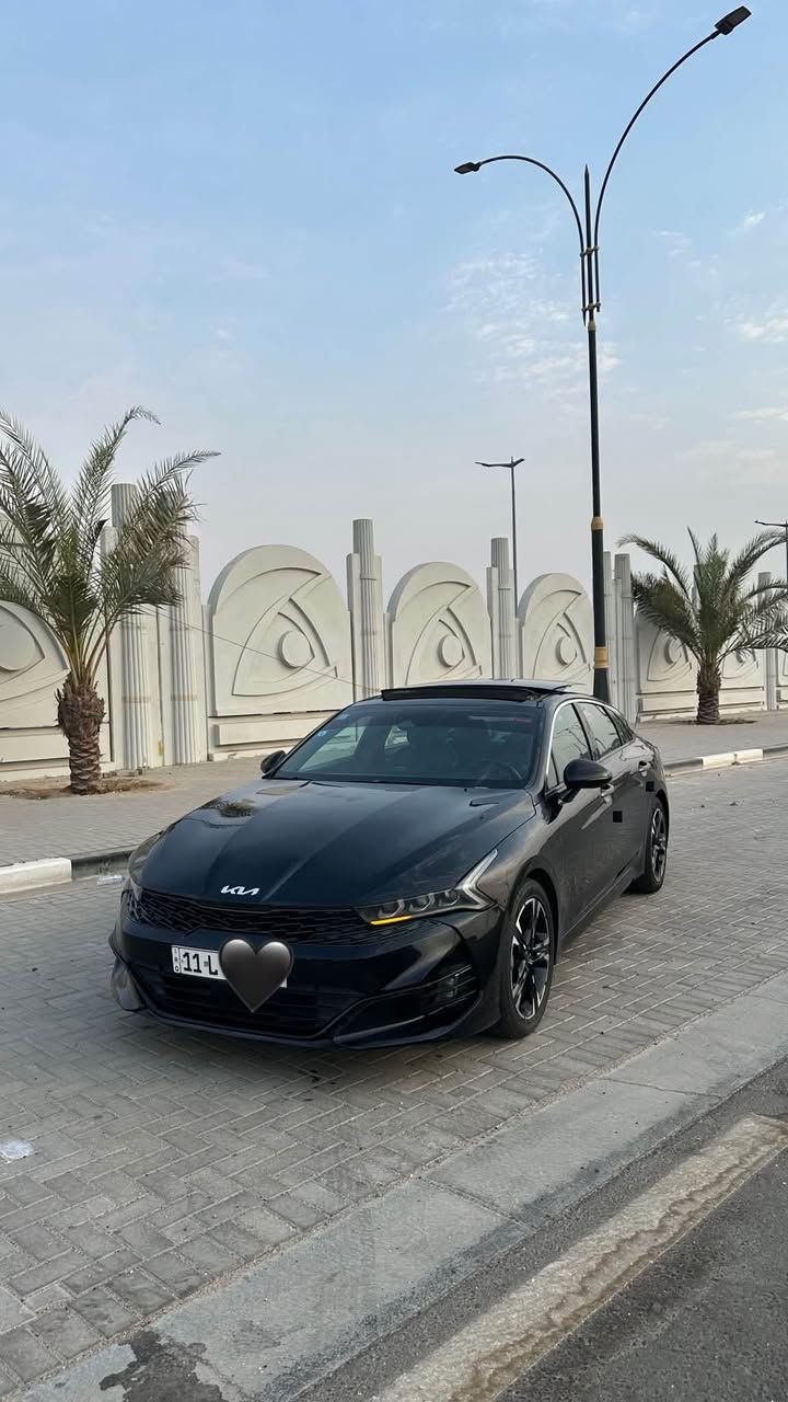 السلام عليكم
K5. 2022 gt
مواصفاتها معروفه 
بانوراما ✅
لد نهاري ليلي✅
صندوق ذكي✅
 اربع وضعيات قياده ✅
شاشه جبيره ✅
شحن لاسلكي ✅
تحكم ستيرن ✅
كشنات تدفئه ✅
وباقي موصفاتها معروفه
السياره حادثها بنيد وطرف الجاملغ  حادث خفيف  حتى الراديرات بلاديه مالتها قطعه وحده مصبوغه  الباقي بلادي ليبل واحد السياره كامله ما ناقصها شي    سعرها 153 وبيها مجال للشراي تحويل ثاني يوم  مكاني البصره متواجد فقط على الشريحه او الوتساب ***********
