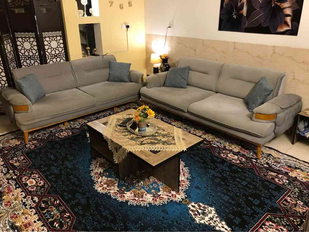 تركي • ٨ مقعد • بسرير