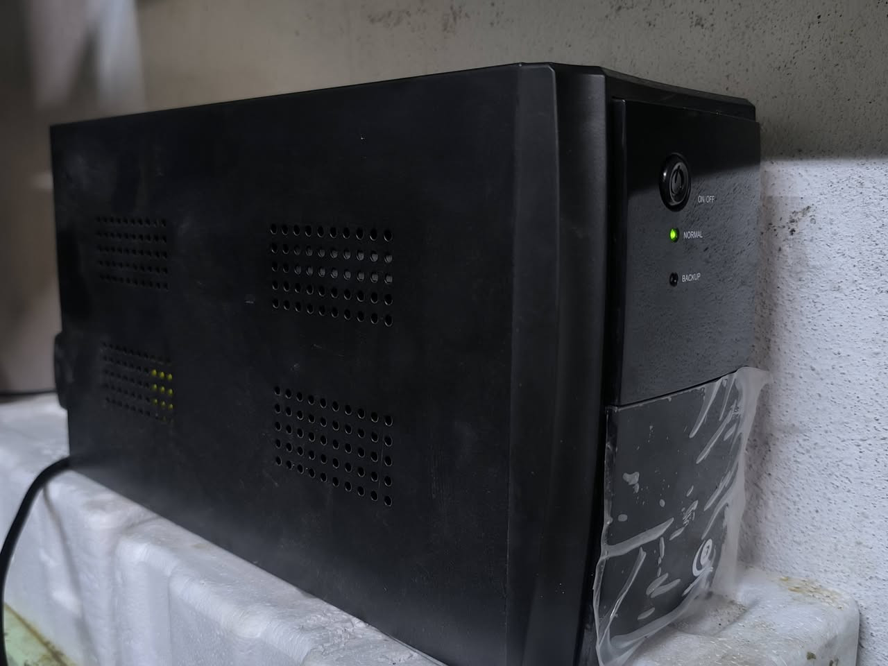 سلام عليكم اخوان 
للبيع pc بمواصفات
معالج i7 10700k
كارت شاشة اوروس 2080 super
ذاكرة 16 غيغا xpg
تخزين 1tb xpg
كيس h7 flow
بور nzxt c750
فانات nzxt عدد ٦ قياس ١٤٠ و١٢٠
تبريد nzxt x63
الحاسبه تشغل كل الالعاب+وياها حساب ستيم بي gta+العاب اضافيه
يجي وياها ملحقات 
ميز كيمنك
كرسي كيمنك 
يوبي اس ١٦٠٠
سماعات هايبر اكس
شاشه ١٦٠هيرتز
كيبورد 
ماوس احترافيات
ماوس بادات ثنين وياهن قطع ثانيه مثل قطع الكاتو واغراض البث المباشر بل كامل +ملحقات اضافيه مثل فانات و كيبلات ربط وتحويلات كامله ابيع شلعه وحده ب مليون و ٨٥٠وبي مجال بسيط الشراي يتصل ***********
