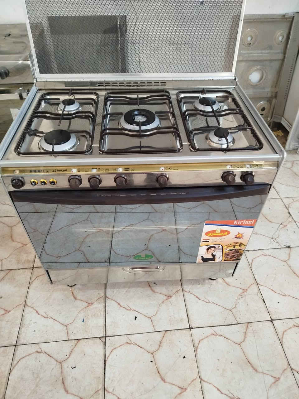 طباخ كريازي مصري للبيع عل فحص وضمان ديوانيه حي العسكري قرب تقاطع شارع ستين قرب موكب باب الحوائج سعر 280للاستفسار تصال على رقم ***********بي واتساب
