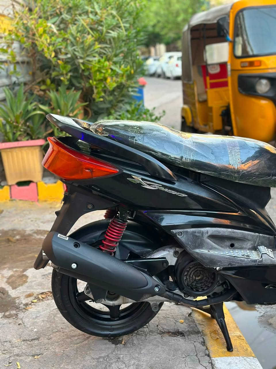 .
سلام عليكم🛵

سكنس فحل 140 جاهزه تفاصيل بفديو👇سعر(310)الاف قفل بدون عمله نهائيا مكاني بغداد الحريه رقم *********** وشكرا
