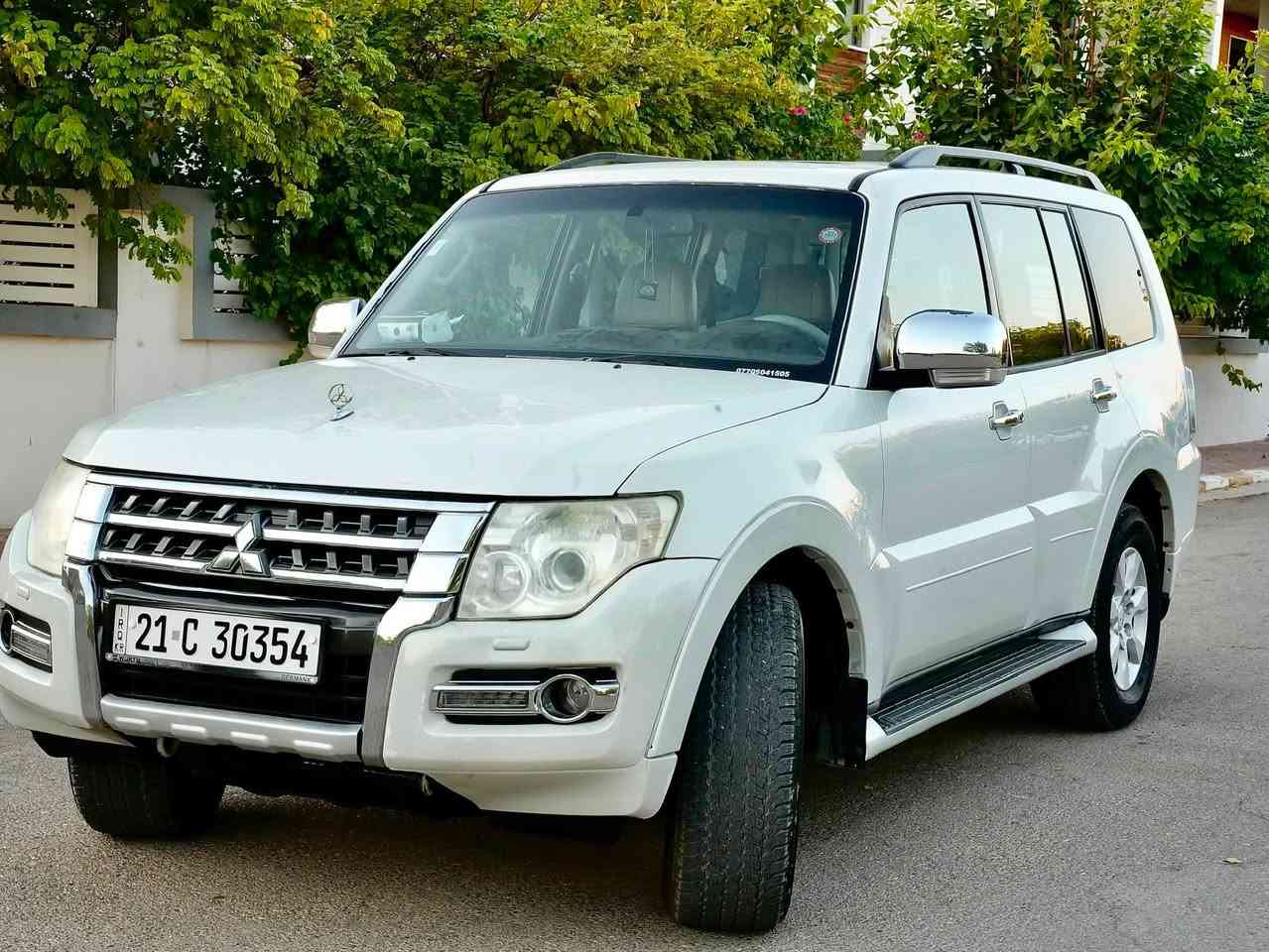 🚙 ميتسوبيشي باجيرو 2015 – حبتور فل مواصفات
🔹 گير ومحرك مكفول بدون فتح كفاله عامه 
⭕️عدا  لاستيك گايدات مبدل. 

🔹 رقم سليمانية إنكليزي وباسمي

🔹 ماشيه 230 ألف كم

✨ المواصفات:

• سلايد روف

• مرايات شفط

• كاميرا خلفية

• دَمّام

• كشنات جلد كهرباء

•السياره فول ومعروف الحبتور

💰 السعر: 180 ورقة

🔸 يوجد مجال بسيط للمشتري الجاد

📍 مكان السيارة: ديالى / خانقين 

◀️مو شراي لتكسر بحلال العالم 
📞 للتواصل:***********
