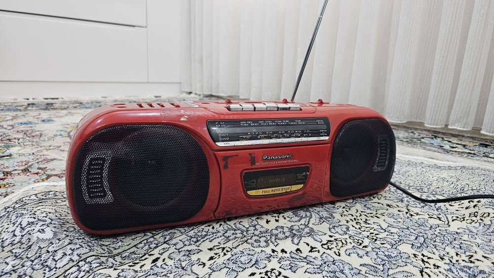 سلام علیکم
ئەم ڕادیۆ بۆ فرۆشتن
panasonic
کاسێتەکەی ئیش ناکات
ڕادیۆکەی مەزبووتە
سعری 30هەزارە
شوێن هەڵەبجەی شەهید السليمانية, العراق
