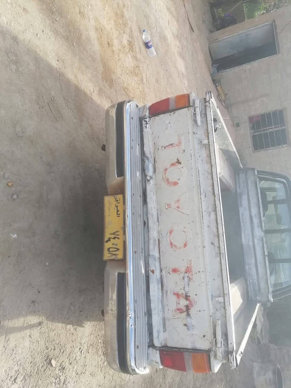 بيكب موديل ١٩٨٥ العنوان بغداد  اليوسفيه ***********
