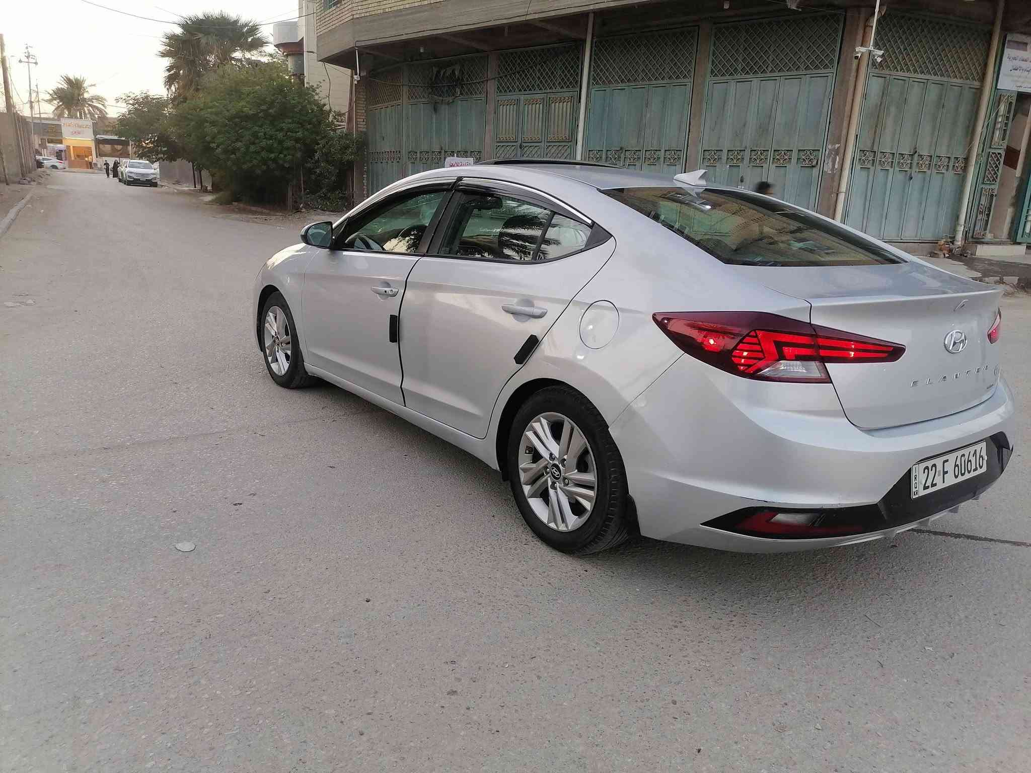 السلام عليكم النترا 2019 وارد امريكي كير AT مكينه كير حداديه مكفولات سيارة فول واحد ع واحد مواصفات السياره فتحه تحكمات ستيرن بصمه اشاير مري كشنات تدفئة شاشة كبيره حساسات خلفيه امامية ماشيه 85 رقم اربيل دولي بأسمي سنويه جديده هزة جديده ملاحظة السياره بيها اربع قطع صبغ رش فقط بدون دواخل السعر 108 وبيها مجال لشراي اي استفسار ع رقم غير متواجد ع فيس *********** مكان السياره بابل المسيب
