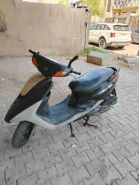 اخوتي بريز محرك وكلچات حدد مكفولات دراجه جاهزه ان شاء الله بس نقصه بات...