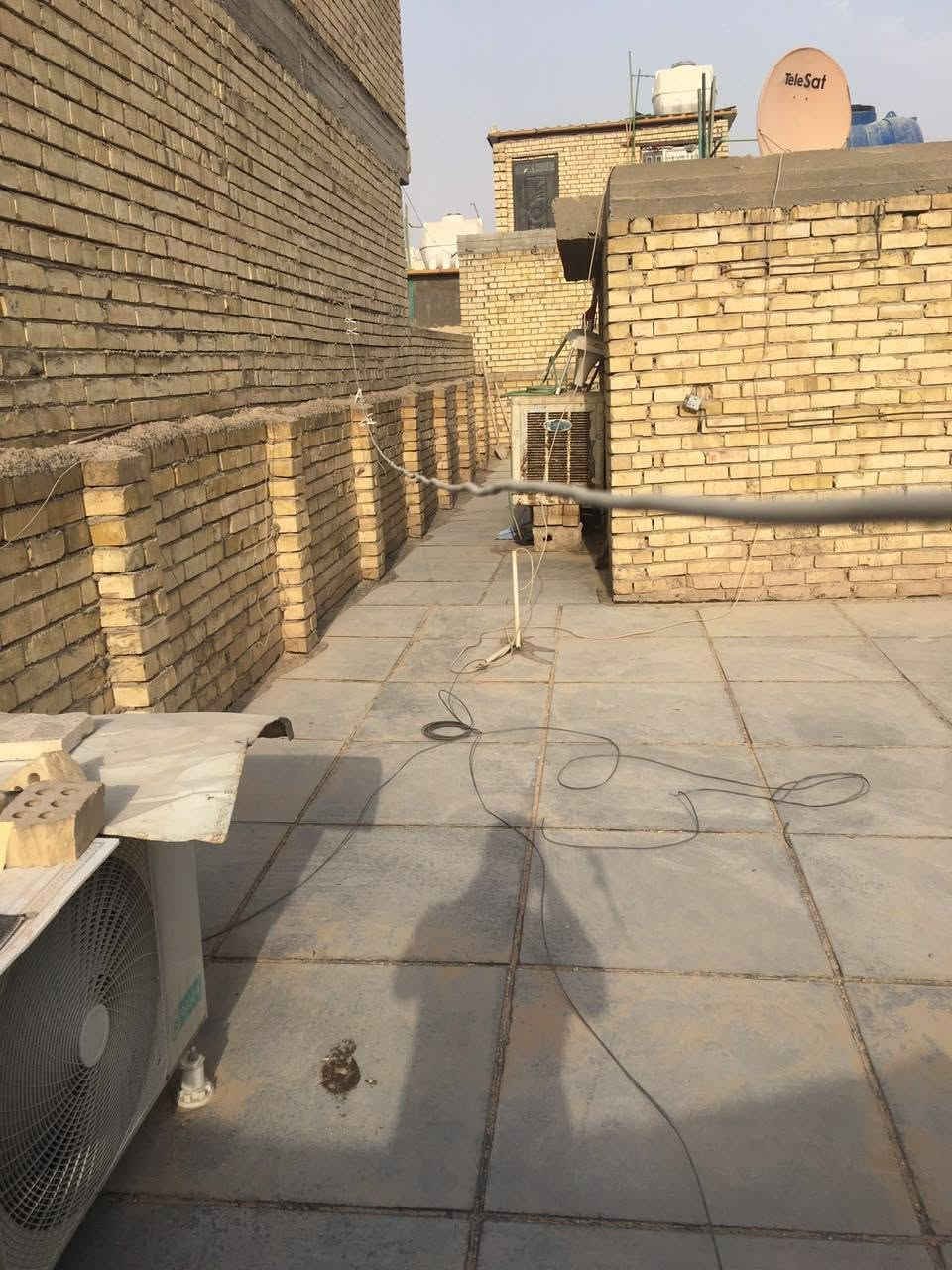 السلام عليكم بيت 100متر للبيع طابق واحد زراعي البلديات الظباط الثانيه استفسار علرقم ***********
