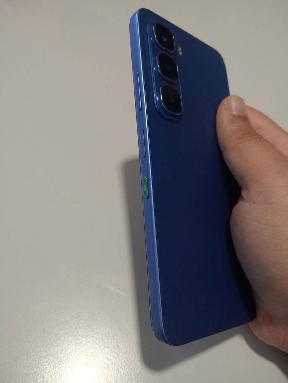 السلام عليكم للبيع
انفنكس هوت 60i
Infinix HOT 60i 
التلفون بي فطر بالشاشه ومامثره أبداً 
مكفول اي خلل مابي بدون غراض
ذاكرته: 256 والعشوائيه 8
المعالج: Helio G81Ultimate
الكاميرا:  50M
الصوت: ستريو
البطاريه: 5160
نظام التشغيل: اندرويد 15
السعر 140
مكاني بغداد الطوبجي 
*********** بغداد, العراق
