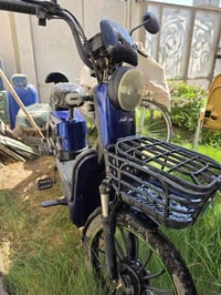 دراجه شحن نوع winlee 5 بطاريات نظيفه كلش استخدام قليل نقصها بطاريه هاب...