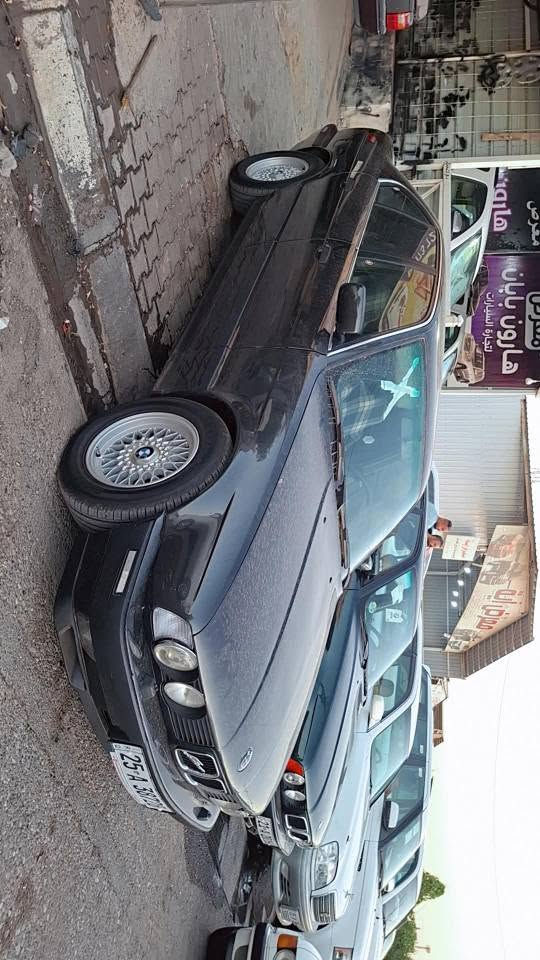 بيئيم Bwm  موديل 1991  كير عادي  4 جام كهربائي 5 بردات  محرك 528  بدون ضرر سيارة كلش نضيف سنويه جديد  لحد 2028. بيه بطاقة بنزين  تاخم صدر كله جديد  شرط تحويل  سيارة مابيه اي مصرف   تبريد ثلج بشرط  كيرو محرك بشرط  

للسعر  خابرني عل موبايل  مكان سيارة كركوك
 
 رقم موبايل *********** كركوك, العراق
