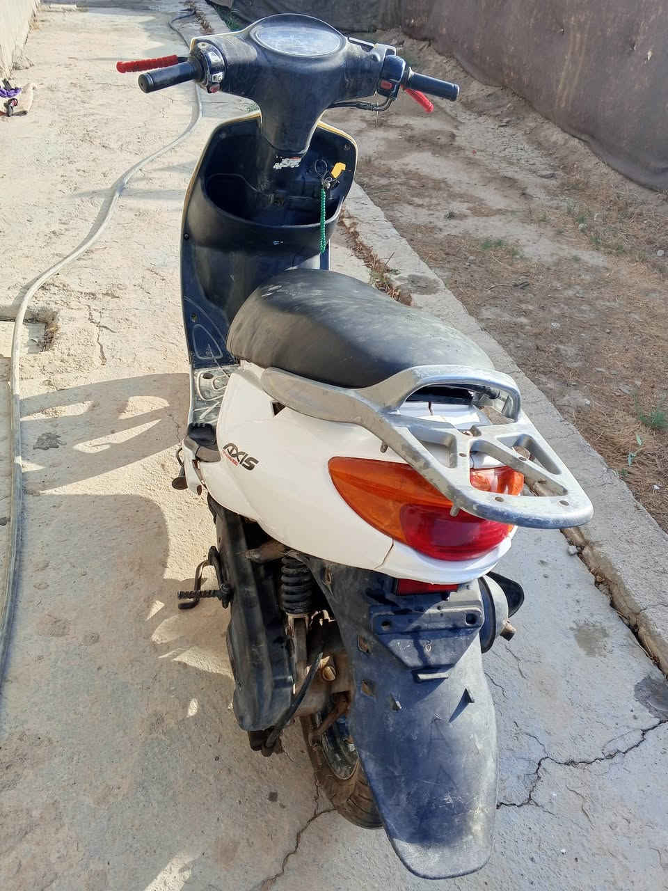 دراجه أكزز فحل ياباني بلادية مامفتوحه شلعه جدا قويه السعر 350الف وبيها مجال لشراي اتصل برقم ***********او مراسلة الصفحه مكاني بابل
