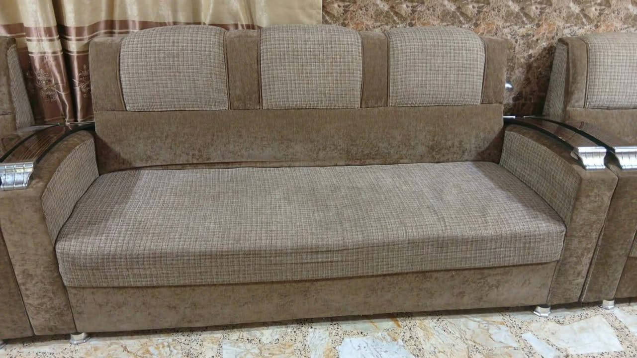 الجزيرة • ١٠نفرات • نظيف