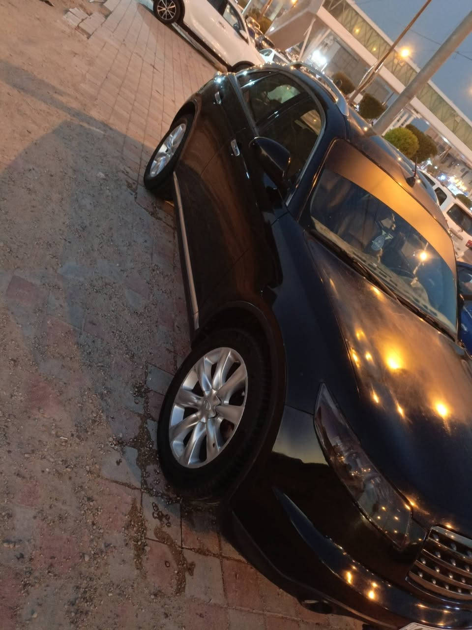 للبيع او مراوس انفنتي موديل ٢٠٠٨ رقم بغداد مميز انكليزي بسمي فول اتوماتيك سياره جاهزه محرك جديد تبريد تخم تاير صدر أمامي وخلفي جديد فول اتوماتيك فتحه داخل مشمشي سياره خليجي مكفوله من الصبغ فقط رش بسيط بالبنيد سياره جاهزه من كلشي ...***********
