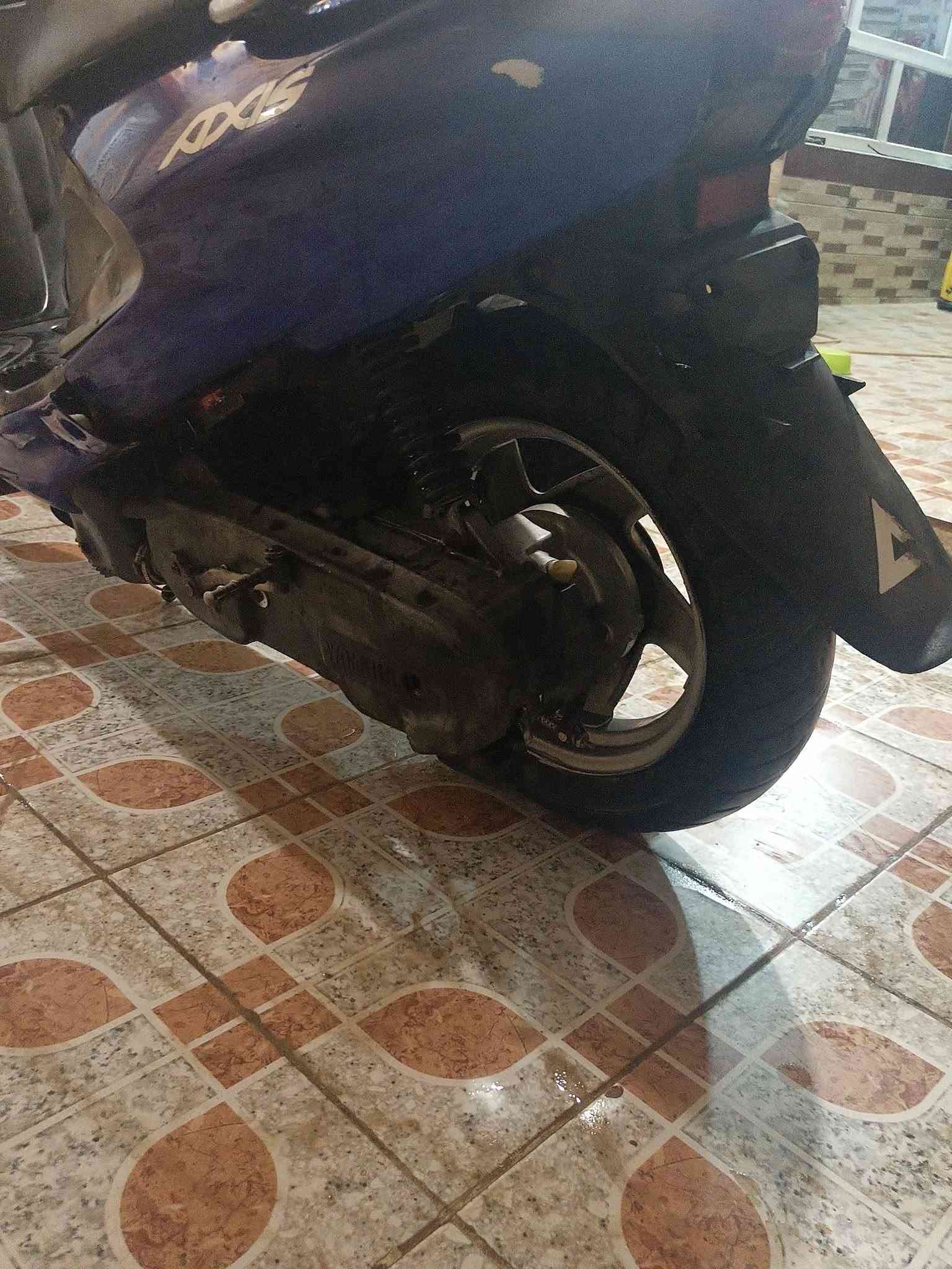 سلام عليكم دراجه البيع كززز خبط شلعه معدل  بيها حساس سعرها 350 بيها مجال  ستنده مكينه نعومه  شلعه تشك كاع نقصها باتري كاعد مكاني بابل مركز مدينه  ا  رقمي ***********

