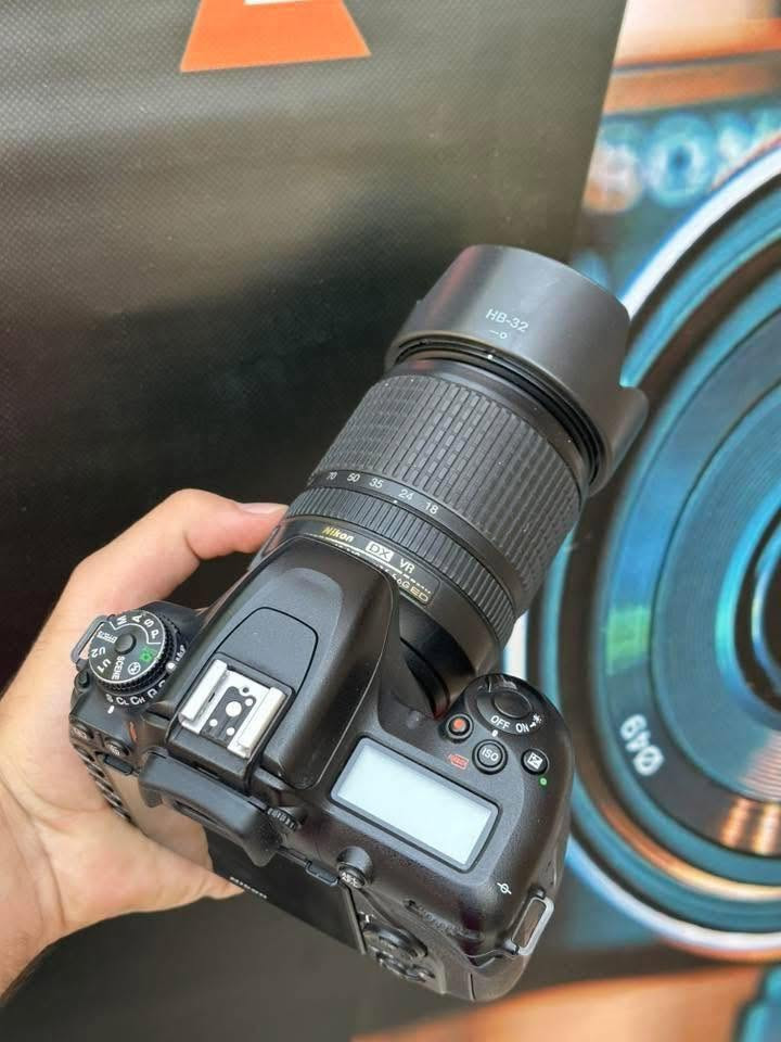 نيكون D7500
عدسة 18-140
شاشة لمس وباقي المواصفات معروفة
 نظافة 98% 
ملحقات : حقيبة ، شاحنه ، حزام ، رام الاصلي 32  ،حافظة جلاتيين
السعر 975 الف  
العنوان : بغداد / توصيل موجود لجميع محافظات العراق 
للاستفسار او المزيد من كاميرات التصوير  
*********** ( اتصال او واتساب )
