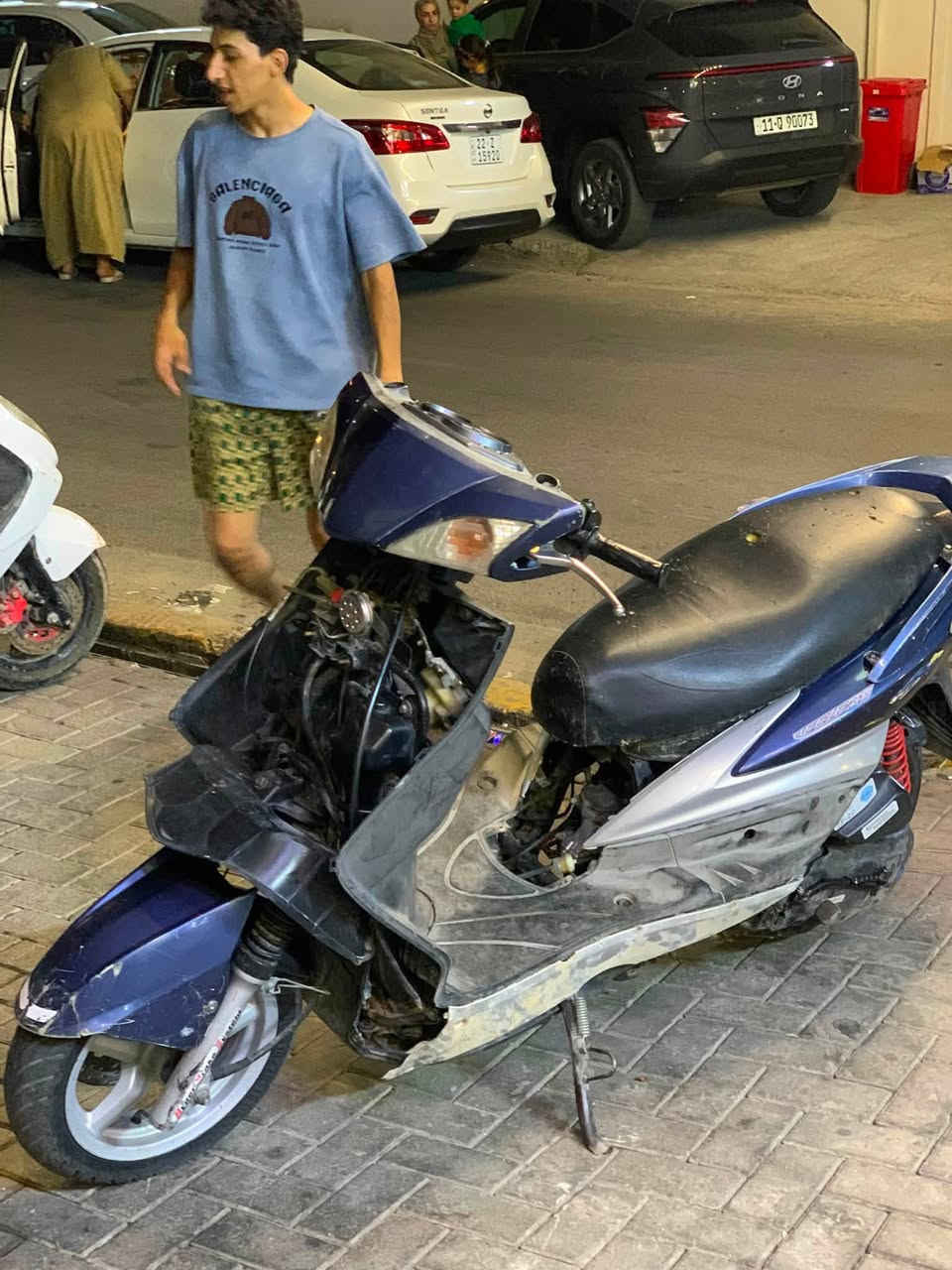 السلام عليكم اخوتي الطيبين
سكنس فححل كابريتر خير من الله دراجه بكل وكت نكره كامله مكمله فقط بجمه تعبان مازده موجوده بيها فلاوين وقطره يرادله ترتيب بصيط مكاني بغداد دوره 
استفسار خاص او (***********)♥️
