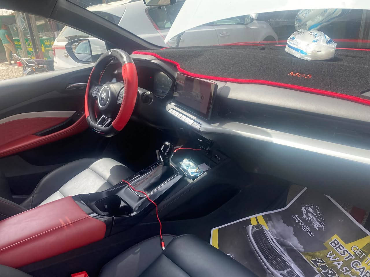 MG gt gdi 23 فول مواصفات رقم اربيل كفاله عامه عدا باب السايق من جوه ضربه خفيفه سياره على وضع الشركه ماشيه57 الف السعر 110
***********
