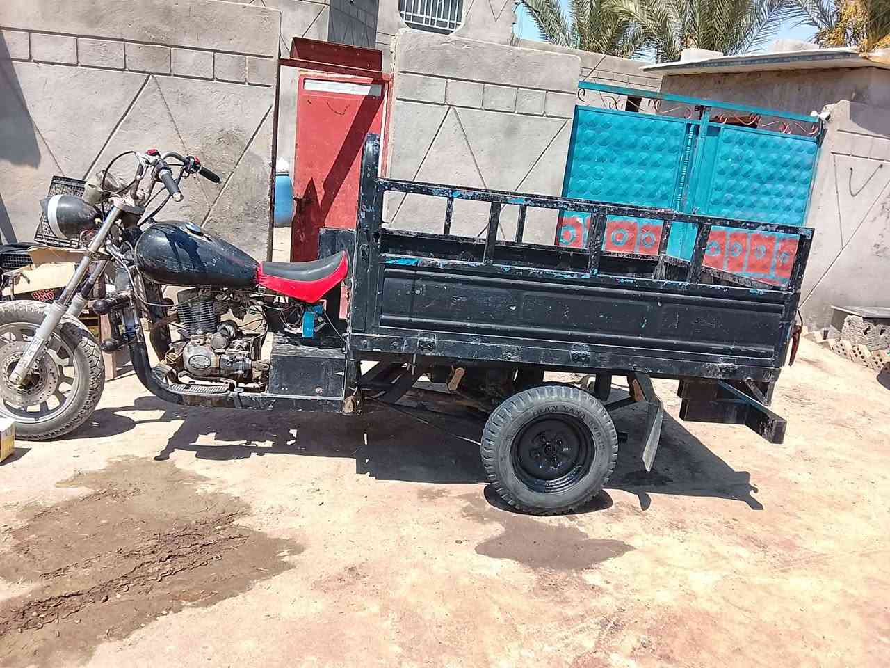 للبيع نضيفه جداء سعر ٧٠٠ ***********
