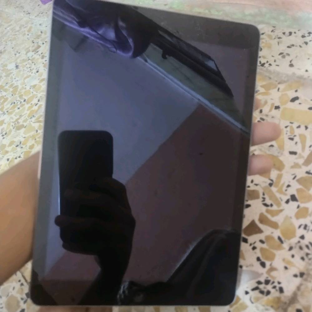سلام عليكم ايباد اير ذاكرة ١٦ نضافته ٩٥ بل ميه كليشي ينزل وبي يوتيوب وتيك توك وفيس بوك وبي بعد برامج وذا تريد بعد نتزل حطله حساب ب ٥ بس شغله وحده بي شنو بطاريته تعبانه ٦٠ ٪
كامل ملحقات وذا تريد تبدله ب ١٠ أكثر شي ب ٢٠ بس مايحتاج تبدله حطه عله الشحن وادرس او باوع أفلام او مسلسلات سعره ٥٠ وبي مجال مكاني كربلاء امن الداخلي ***********