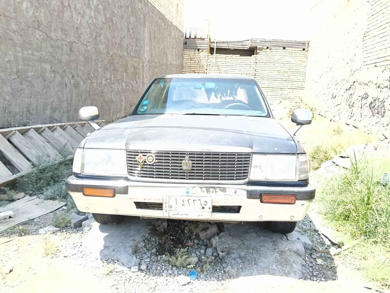يا الله سلام عليكم سياره ارنب كراون فنصة موديل 93 سياره بلاديه كير مكينة تبريد كهربايات كلها شغاله سياره بدون ضربه بدون صبغ فقط جراد بلادي غرفه بل جيس كشنات جدد سياره مزوعه 😆 واحد على واحد مكان الزعفرانية *********** ملاحضه السياره مكفوله من الكص والضربه القويه والصوليات سعر 70 قفل
