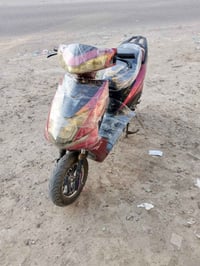 موطور شحن • بطاريات • على الفحص
