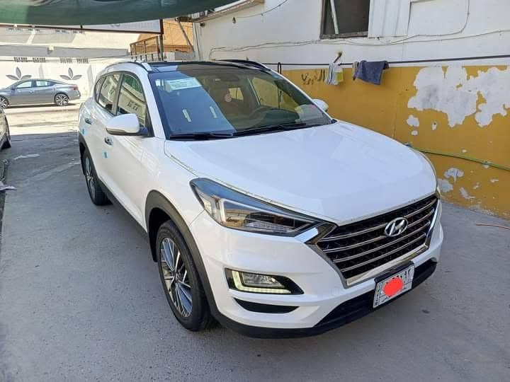 السلام عليكم هونداي توسان 2020 خليجي (الكاصد)فول مواصفات1/1
مكفوله من الضربه والصبغ السياره جديده ماشيه67 الف
محرك 2000دوش
بصمه ابواب وتشغيل
بانوراما
الكشنين كهربائي
لايت خمسه عدسه
لد امامي لد خلفي
اريل انفكيشن
شاشه ابل كار 
شاحن وايرليس
ايرباكات 
مري شفط اشاير بلمري
هاند بريك بالرجل
حساس امامي حساس خلفي كامره خلفيه
فول تحكم ستيرن
ثلاجه بلجكمجه
السياره جديده جدا جدا وبسمي السياره بغداد مشروع وطني 
مابيه اي نقص محرك كير عله وضع شركه مامفتوح
 السعر 205$
***********
