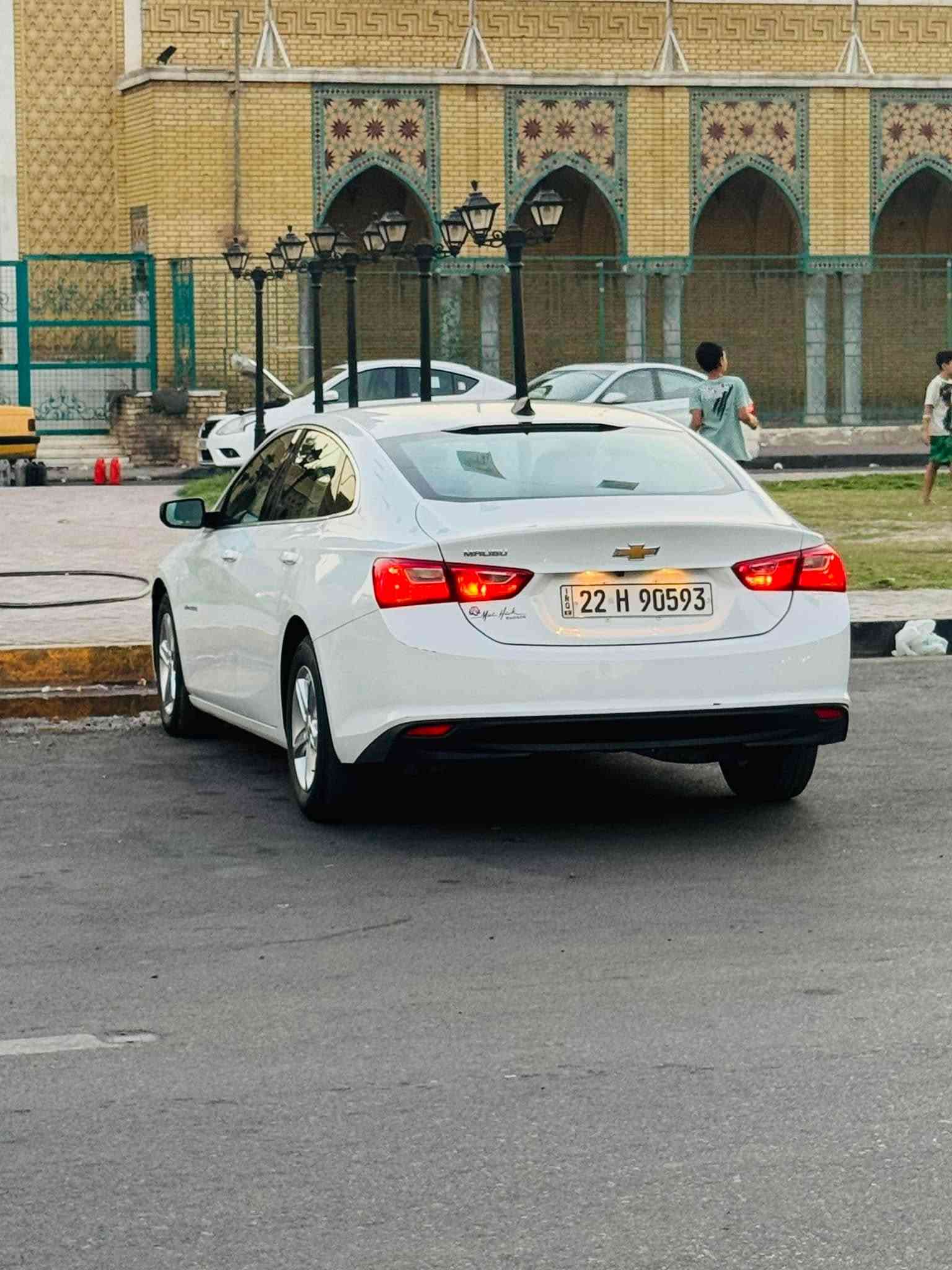 السلام عليكم 
شوفرليت ماليبو 2022 رقم اربيل وكالة او تحويل مضمون وصور الحادث مرفقة 
المواصفات : 
بصمة تشغيل  / داخل ابيض / تحكم ستيرن / شاشة كبيرة  / ويل كب / اطفاء ذاتي / مانع انزلاق / بلوتوث / اواكس / USB / محرك 1500
مكاني : الاعظمية 📍
السعر : 116

📞 للتواصل والاستفسار:
***********
