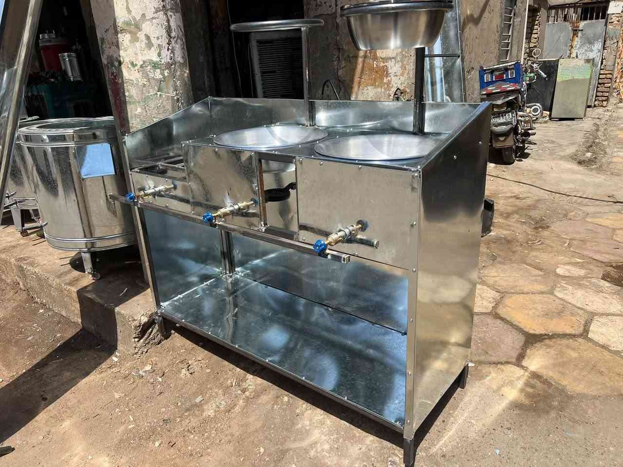 🔥 طباخ فلافل ثلاث عيون – تغليف كامل متين وعملي 🔥
جاهز للعمل المباشر ومصمم ليتحمل أقصى درجات الاستخدام والمشاق!
✨ المواصفات:
• 3 عيون حرارية عالية الكفاءة لتسريع الإنجاز.
• تغليف كامل بتصنيع قوي ونظيف مقاوم للحرارة.
• خيار مثالي للمطاعم، والكافتريات
📍 العنوان: الناصرية - المركز - شارع ٢٠ (قرب الحمام الحيدري)
📱 للتواصل والطلب عبر الواتساب: ***********
الهاشتاقات:
#الناصرية #تجهيزات_مطاعم #طباخ_فلافل #معدات_مطاعم #الناصرية_شارع20 #أكشاك_فلافل #تجهيزات_صناعية #ذي_قار #تجهيزات_عراقية #عروض_الناصرية #مشاريع_صغيرة #حدادة_وتجهيزات #سوق_الناصرية

نص مكتوب في الصور:
- اعلان طباخ فلافل ثلاث عيون تغليف كامل طباخ فلافل العنوان : الناصرية - مركز شارع ٢٠ - قرب الحمام الحيدري للتواصل واتساب : ***********