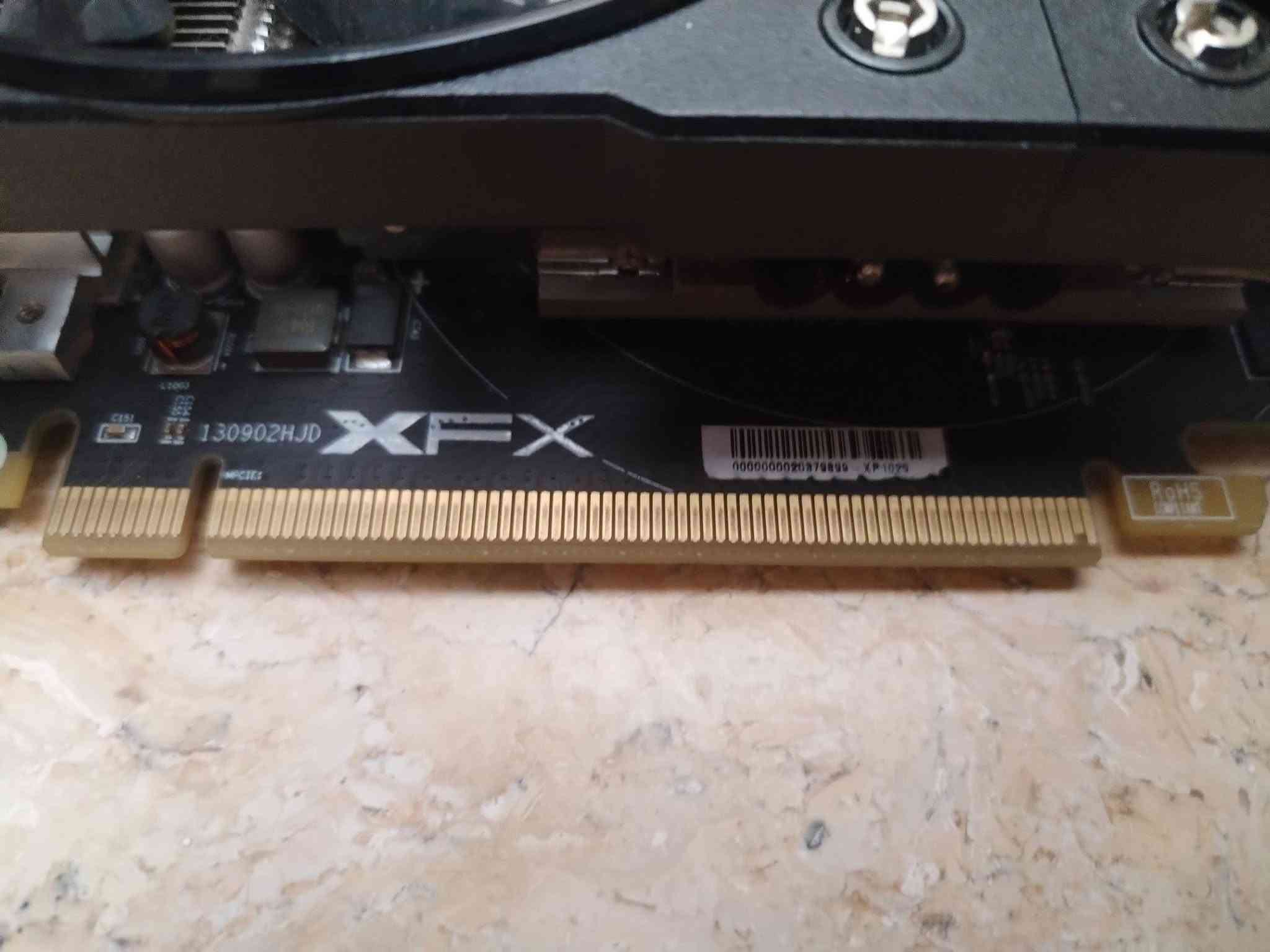 رامات 32 g تردد 3200 ddr4 وكارت شاشة ومذر بورد اعلى سعر تريد شلع تريد مفرد بغداد حي الاعلام ***********
