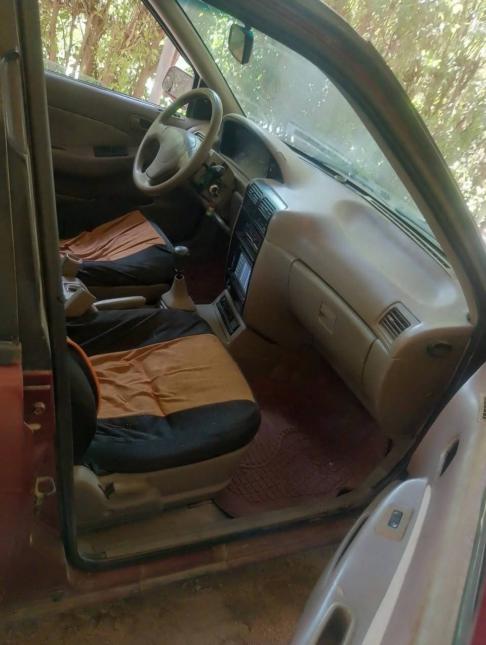 سلام عليكم سيفيا لبيع بلاديه نضيفه بيها تنقيص رادلها تجفيت تاكل 250 سعر رايدها 28 شراي يتصل  ***********
