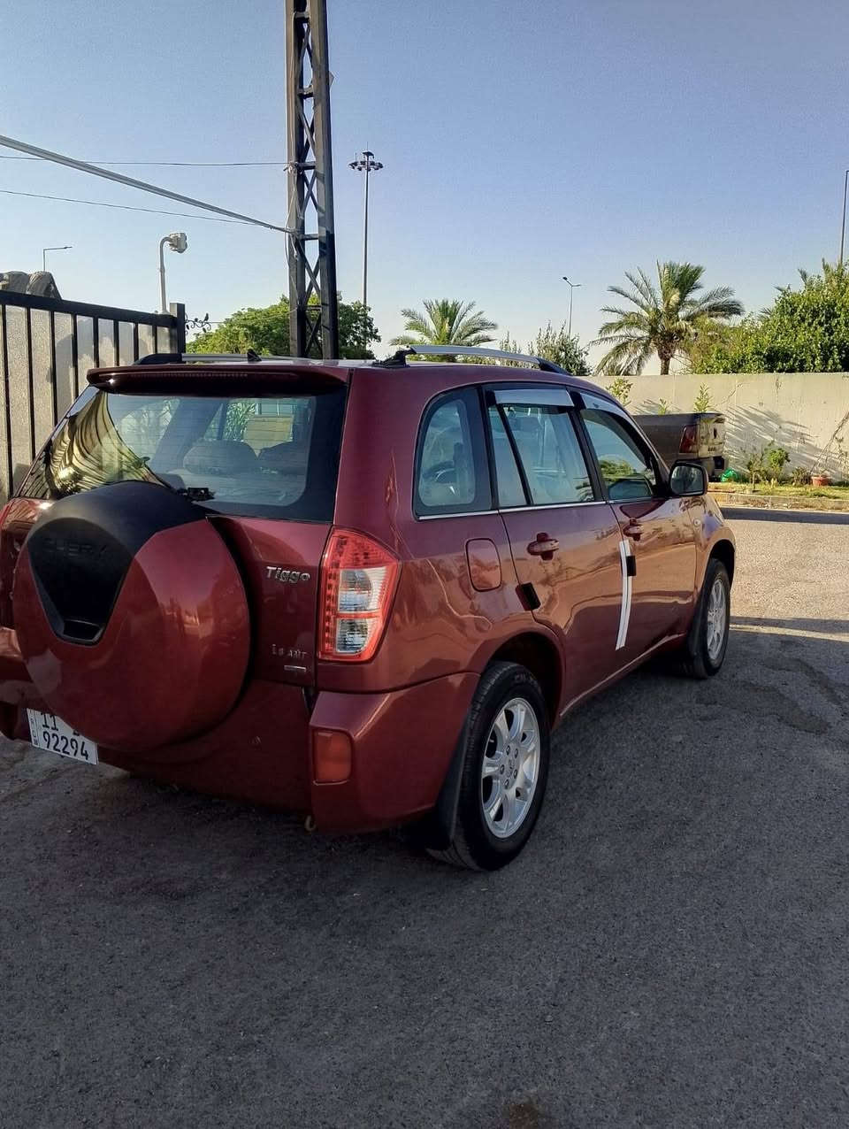 السلام عليكم للبيع موديل ١٣ السياره كير محرك تبريد صدر خير من الله السياره حلوه بدون شخوط ولا بارد رقم جديد تحويل مباشر السعر ٥٠ وبي مجال لشراي مكاني بغداد الكرخ ***********
