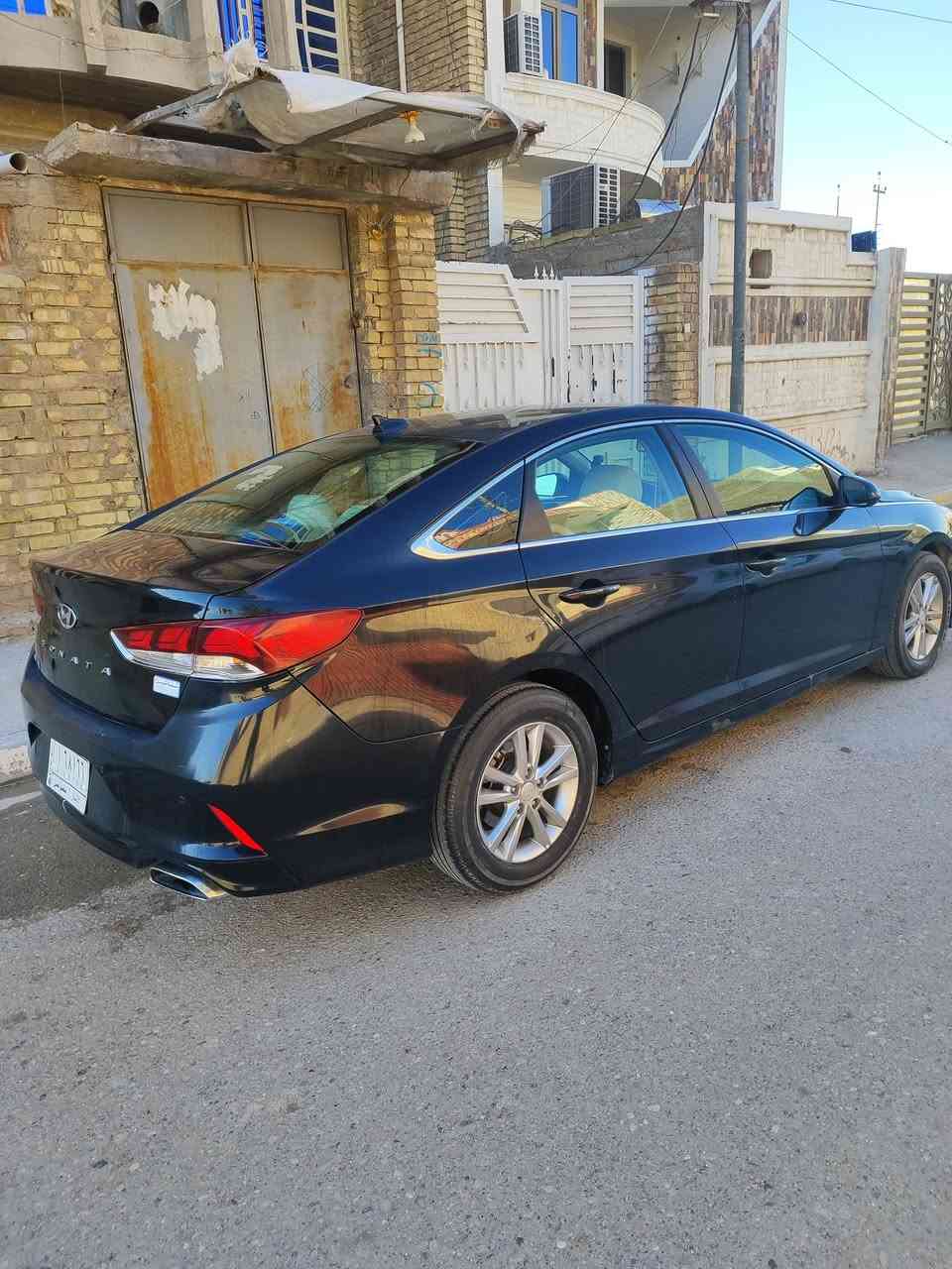 من رخصه الادمن
سلام عليكم 
هونداي سوناتا 2019
وارد أمريكي
حادثها جاملغ خلف السائق 
الباقي مكفول 
ليبل واحد
ماشيه 135 وقابله للزياده
مواصفات نص فول
رقم انبار بسمي 
 مكينه كير مكفولات
تبريد ثلج
سياره جديده استخدام شخصي
السعر 130 وبيها مجال
مكان السياره الفلوجة 
الاستفسار الاتصال علئ
***********
***********
