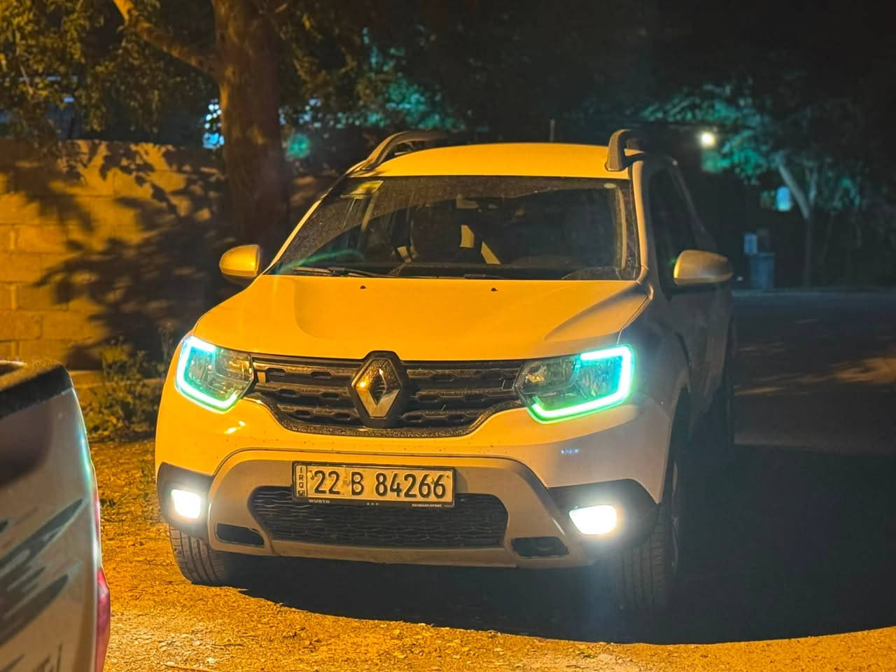 Rino duster
2019
100km✅
بێ بۆیاخ سه‌یاره‌كه‌ زۆر زۆر جوانه‌ 
ده‌بڵ ئه‌كسل مه‌كینه‌ ٢٠ 
تحدید سرعه‌ 
تحكوماتی سه‌ر سوكان 
گێڕی ئۆتۆماتیك عادی
چوارجام كاره‌با
چوارتایه‌ تازه‌
سه‌نه‌وی تازه‌یه‌ به‌ ناوی خۆمانه‌وه‌یه‌
ته‌بریت ساردوو گه‌رم مه‌زبوت 
یه‌ك دینار مه‌سروفی تیا نییه‌ 

سعر110$
كه‌مێك مه‌جال

***********
***********
