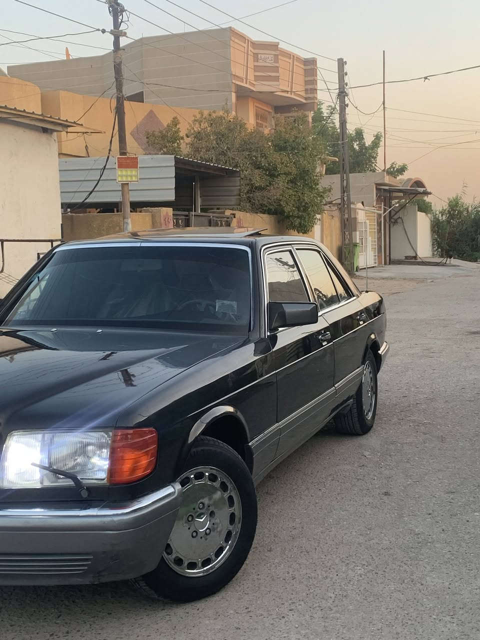 السلام عليكم
مارسيدس جامبو باب قصير مصبوغه للجماليه موديل 1987/رقم بغداد دولي السياره بسمي تحويل مباشر محرك (3000) ديلكو (محرك وكير واكسل خير من الله (حداديه امامي وخلفي جديده)تخم تاير (كهربائيات كلها شغاله على بلاد) (تبريد شغال) (سلايت دروف)(غرفتها كلش نضيفه (كشنات مخمل كهربائي شغاله)سنتر لوك ريمونت (منضومه زنون/بلوجكتر /عالي ناصي/السياره جاهزه من كلشي 

السعر(62)$$وبيها مجال 

العنوان بغداد عويريج مقابل مخابز باب الأغا 

رقم /*********** بي /وات ساب
