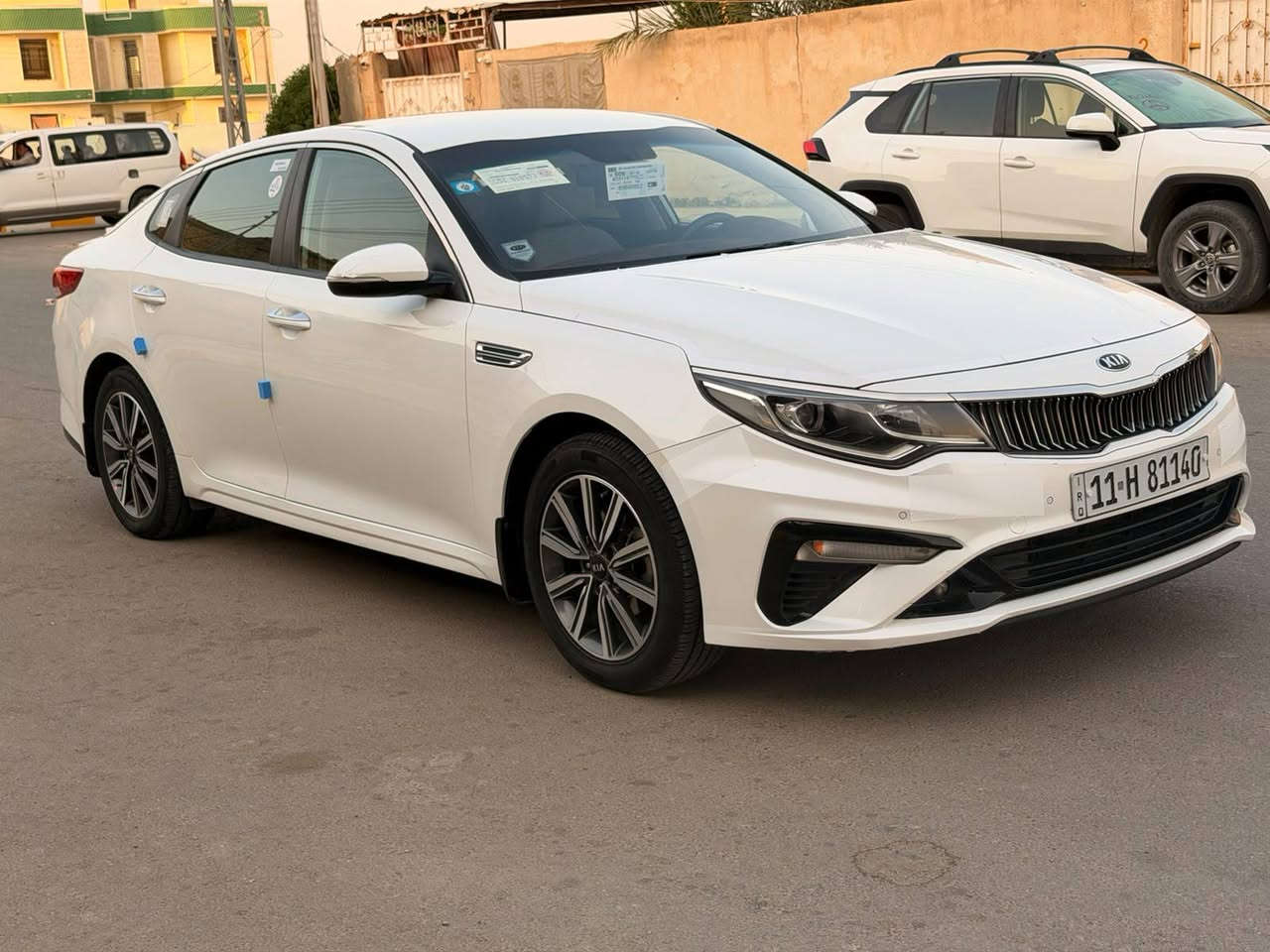 سلام عليكم كيه اوبتيمه موديل موديل 2019 خليج رقم بغداد الجديد كفاله عامه كفاله فحته  من البارد مواصفات محرك 2400 ما مفتوحه شرط شاشه كامره حساسات لدات سياره جاهزه كير محرك تبريد تخم تاير حداديه مكاني ذي قار مركز السعر ب 192 وبيه مجال واي ستفسار اتصل ع الرقم ***********
