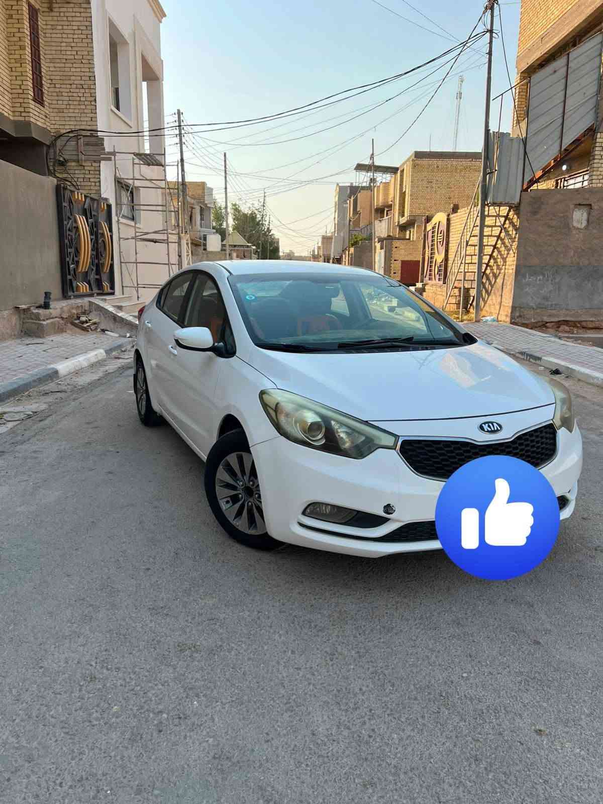 السلام عليكم سياره سيراتو للبيع خليجي 2014 
محرك 2000 دوش تبريد ثلج حداديه جاهزه 
رقم كربلاء تحويل مباشر الشراي يتصل 
السعر 112 وبيها مجال مكاني كربلاء 
ملاحظه السياره بيها ربع جاملغ صبغ فقط والباقي كفاله 
***********
