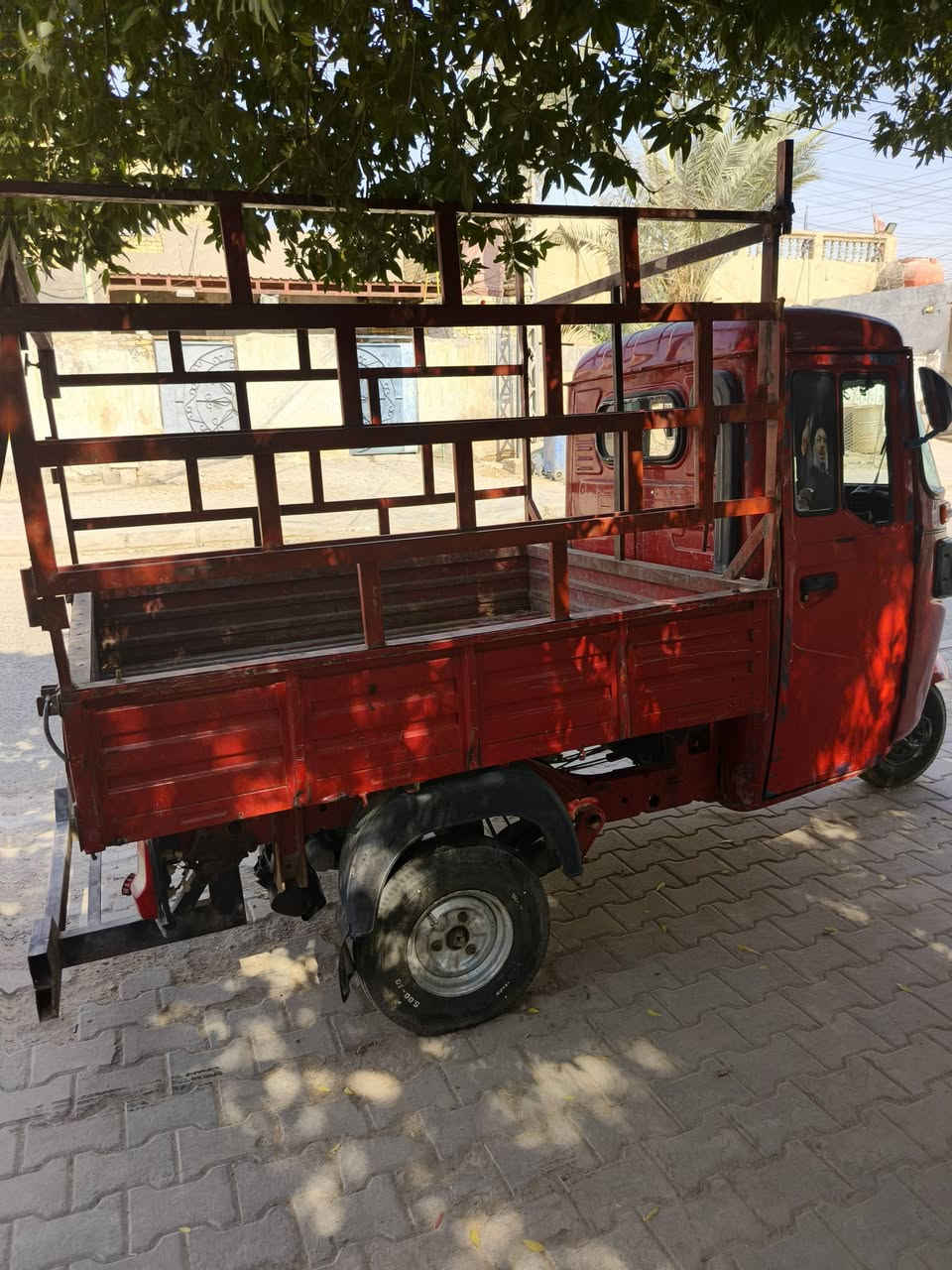 تكتك حمل البيع رقم نكليزي كربلاء موجوده ميسان مركز خاص مفتوح بس شرايه و مو جاي سولف رجان رجان جاي سولف لا يدخل خاص

نص مكتوب في الصور:
- ويعطينا الله ما نرجو YAMAN AICH رابط ذكر التأثيرات نص الملصقات موسيقى مشاركة متوقف مخصص