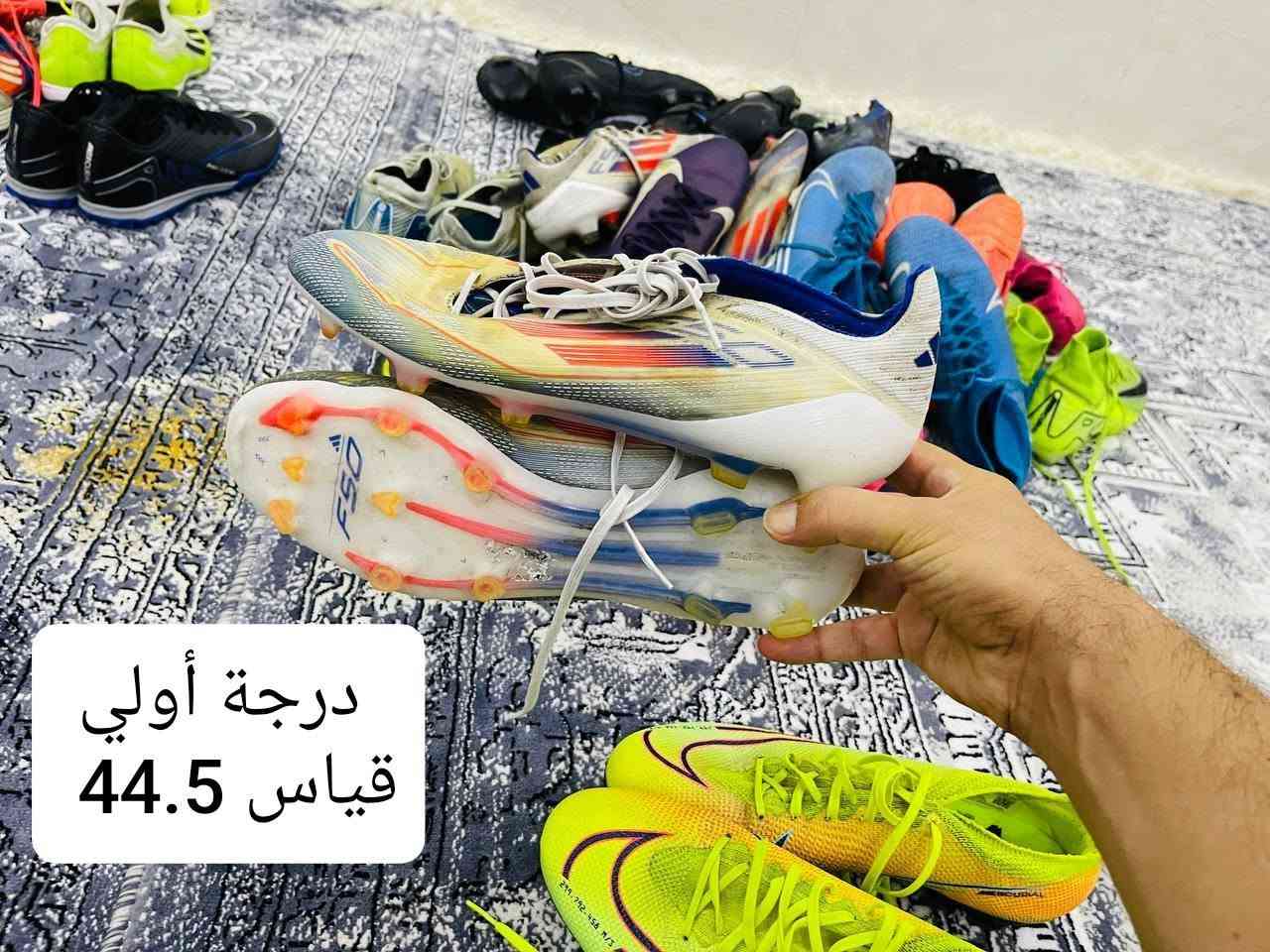 جديد • جزمة • مقاسات ٤١-٤٤٫٥