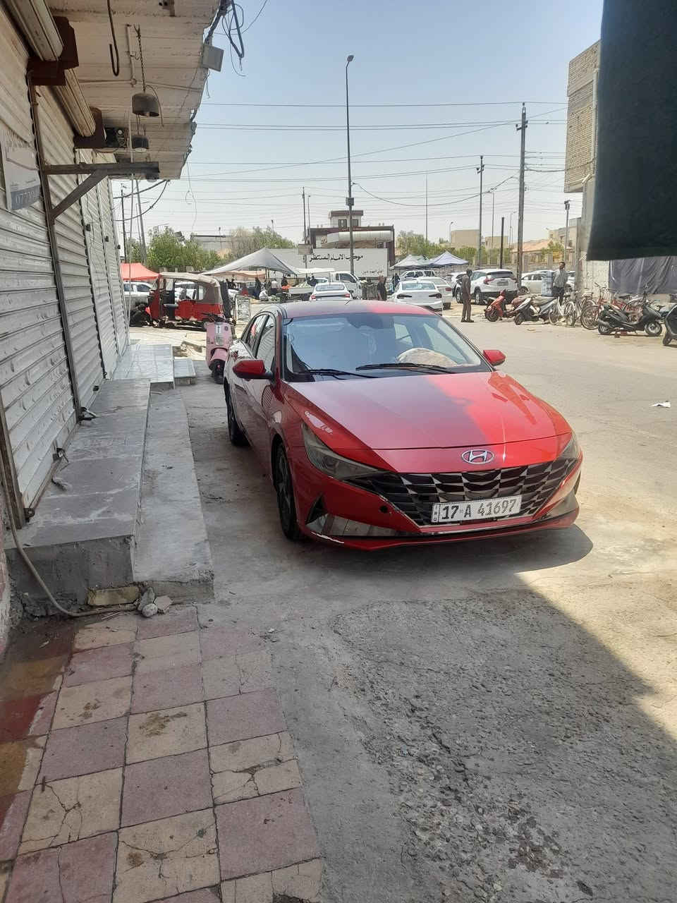 لانتره وارد امريكي مديل 23 السعر 130 رقم مثني معوقين بيه جامغ وبنيد الجاملك الخلفي بيه ضربه بس موقيه السياره جاهزه اي نقص مابيه موجوده السياره بلبصره  هذا رقمي ***********
