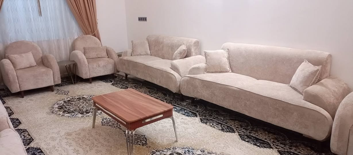 سلام عليكم تخم ونص للبيع جديد مامستعمل الاستفسار على رقم ***********
