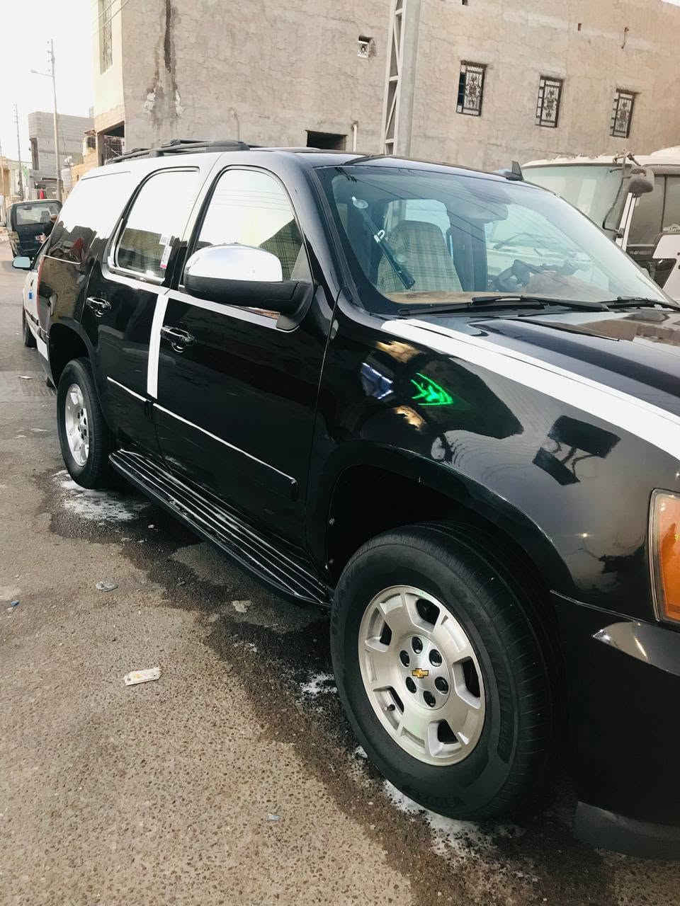 السلام عليكم تاهو 2007 LTZ مكفوله من ضربه وتبديل بيها صبغ حزام لجماليه  تبريد خير من الله تخم تاير كهربائيات مكينه جديده گير جديد سياره جاهزه باسمي 
*********** مكاني بصره غير متواجد ب الفيس
