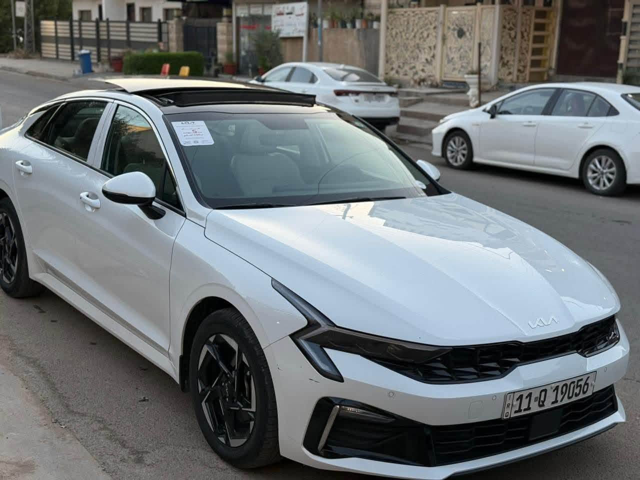 سلام عليكم 
K5 مديل 2024 فول موصفات خليجيه 
بنوراما 
بصمه تشغيل عن بعد 
رادار امامي خلفي
حساسات 
قيادة ذاتيه 
دشبول لمس
اشاير بل مري  
قطعتين تبريد
وبعد بيه اهواي موصفات 

مكان حي جهاد التواصل فقط على الرقم ‭

‭***********‬ مكلف بنشر فقط الرقم
