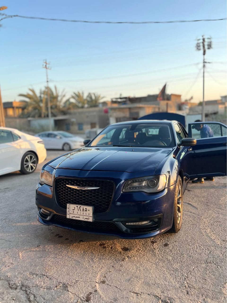 اوباما كرايسلر c300 للبيع 20 اصل 17 تحويل ثاني يوم محرك وكير جدد تخم تايرات حدادية جديد تبريد ثلج راديتر هيمي ماكو اي حماوة ماناقصهه شي فقط ترتيبات بسيطة حادثهه بنيد وجاملغ وبيهه بابين كلير من امريكا باب السايق والصدر 
سعرهه 145 وبيهه مجال للشراي 
للاستفسار *********** المدينة, البصرة
