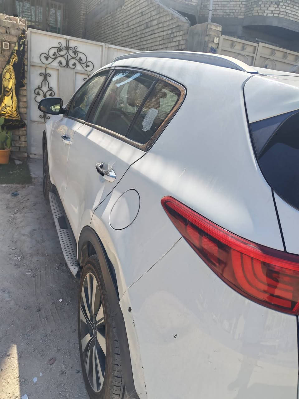 سبورتج موديل 2017 خليجي لون ابيض
ماشية 178 الف كيلو متر
بصمة ودخول ترحيبي
مانع تزحلق و auto hold
الكشنات الامامية تحكم كهرباء
لايتات زنون اني شادهن قبل فترة
تخم تاير جديد
مكينة وكير خير من الله
تبريد امامي+ خلفي ثلج
مري شفط
شاحن wirless
صندوق كهرباء
مثبت سرعة
كاميرا خلفية 
السيارة بدون حادث مكفولة
قطع الصبغ والبارد راسلني اشوفك سونارها
الرقم بغداد الماني 
السيارة باسمي 
مكان السيارة بغداد حي اور
السعر 165 وبيها مجال
للاستفسار الاتصال او واتساب
***********

